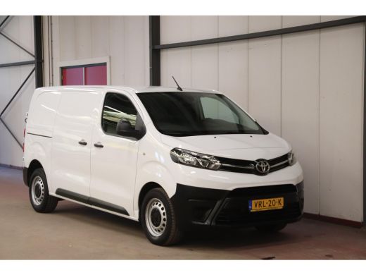 Toyota ProAce Worker 2.0 D-4D 145PK L2H1 EURO 6 ActivLease financial lease