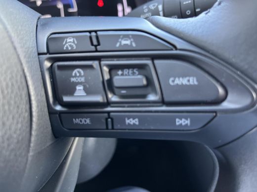 Toyota Yaris Cross 1.5 Hybrid 115 First Edition | All-in prijs | Automaat | Stoelverwarming | Apple / Android auto ActivLease financial lease