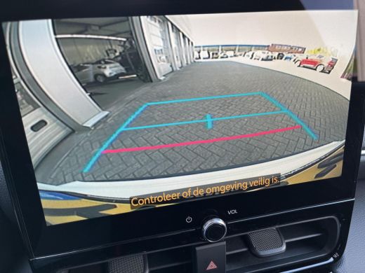 Toyota Yaris Cross 1.5 Hybrid 115 First Edition | All-in prijs | Automaat | Stoelverwarming | Apple / Android auto ActivLease financial lease