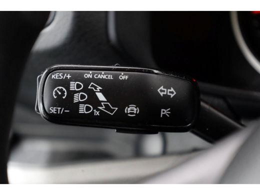 Volkswagen Crafter 35 2.0 TDI Bakwagen met achterdeuren en zijdeur 08-2020 ActivLease financial lease
