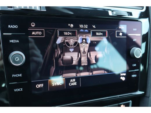 Volkswagen GOLF Variant 1.5 TSI 150PK 7-DSG Highline Business R | Trekhaak | Virtual Cockpit | Achteruitrijcamera | ActivLease financial lease