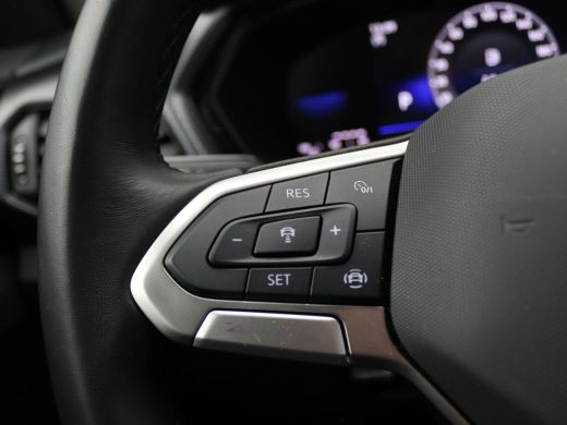 Volkswagen T-Cross 1.0 TSI Life 110PK DSG Adaptieve Cruise Controle, Achteruitrijcamera, Parkeersensoren voor en ach... ActivLease financial lease
