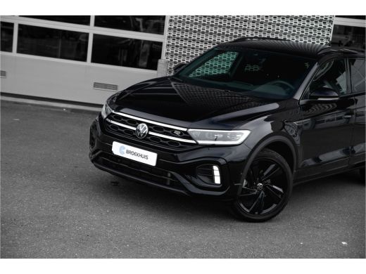 Volkswagen T-Roc 1.5 TSI R-Line 150pk Automaat | Camera | Carplay | Naviagtie | Cockpit Pro ActivLease financial lease