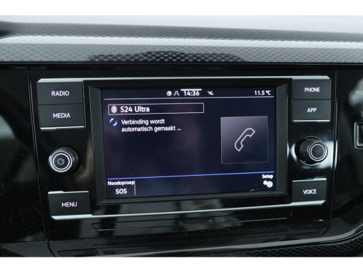 Volkswagen Taigo 1.0 TSI Life | Camera | Adaptive Cruise | Keyless | Climate Control | Stoelverwarming | Led | Dea... ActivLease financial lease