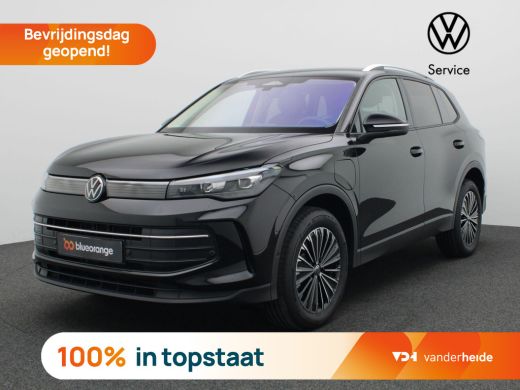 Volkswagen Tiguan 1.5 eHybrid Life Edition 204PK DSG Adaptieve Cruise Controle, Elektr. Achterklep, Side Assist, Na... Volkswagen Tiguan 1.5 eHybrid Life Edition 204PK DSG Adaptieve Cruise Controle, Elektr. Achterklep, Side Assist, Na...