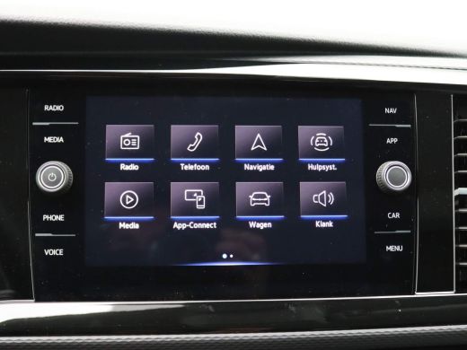 Volkswagen Transporter 2.0 TDI L2H1 Caravelle 204PK DSG (gesloten bestel) Achteruitrijcamera, 2x elek. schuifdeur, leder... ActivLease financial lease