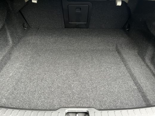 Volvo  S60 2.0 B4 Plus Bright | Achterbank verwarmd | Achteruitrijcamera | Cruise control adaptief met Stop&... ActivLease financial lease
