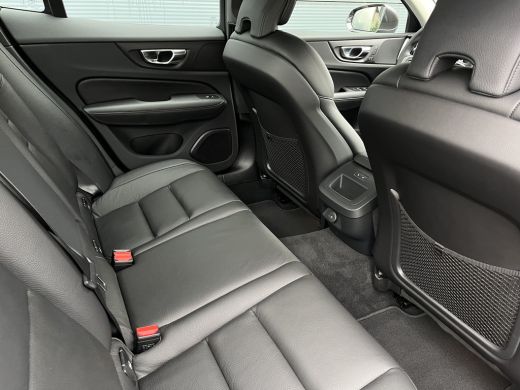 Volvo  S60 2.0 B4 Plus Bright | Achterbank verwarmd | Achteruitrijcamera | Cruise control adaptief met Stop&... ActivLease financial lease