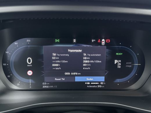 Volvo  XC40 Single Motor Extended Range Plus 82 kWh | 20" | Microtech / Nubuck bekleding | Getint glas ActivLease financial lease