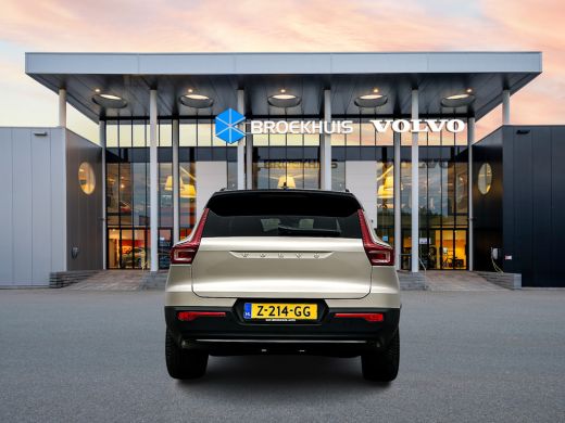 Volvo  XC40 Single Motor Extended Range Plus 82 kWh | 20" | Microtech / Nubuck bekleding | Getint glas ActivLease financial lease