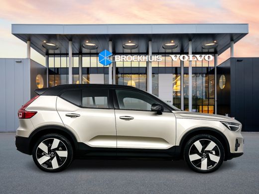 Volvo  XC40 Single Motor Extended Range Plus 82 kWh | 20" | Microtech / Nubuck bekleding | Getint glas ActivLease financial lease