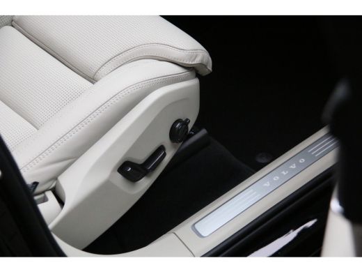 Volvo  XC90 Volvo 2.0 T8 AWD Recharge Ultra Dark | Facelift! | Full Option! | Luchtvering | Bowers&Wilkins | ... ActivLease financial lease
