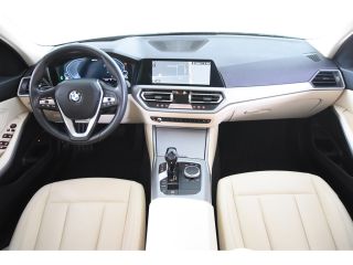 BMW 3-serie 330 e *1ste Eigenaar*Leer*360*Navigatie*