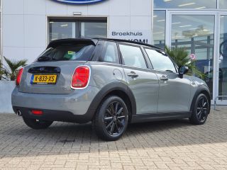 Mini Cooper 1.5 Business Edition | Full LED | Cruise Control | Parkersensoren | Clima
