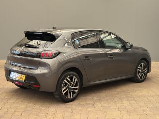 Peugeot 208 Peugeot 1.2 PureTech Allure AUTOMAAT! | 16''Lichtmetaal | Clima | Cruise | getint glas | Parkeers...