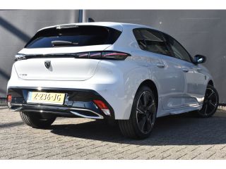 Peugeot E-308 EV GT First Edition 54 kWh 3 Fase | Navigatie | Stoelverwarming | Adaptive Cruise | Keyless-Entry...