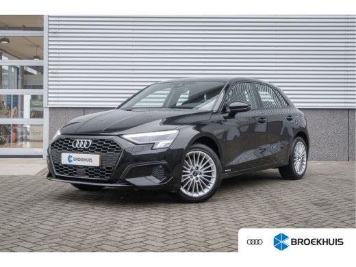 Audi A3 Sportback Sportback 30 TFSI Advanced edition | Achteruitrijcamera | Metaalkleur Audi A3 Sportback Sportback 30 TFSI Advanced edition | Achteruitrijcamera | Metaalkleur