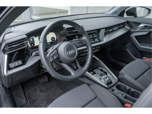 Audi A3 Sportback Sportback 30 TFSI Advanced edition | Achteruitrijcamera | Metaalkleur ActivLease financial lease