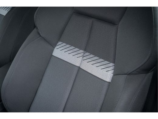 Audi A3 Sportback Sportback 30 TFSI Advanced edition | Achteruitrijcamera | Metaalkleur ActivLease financial lease