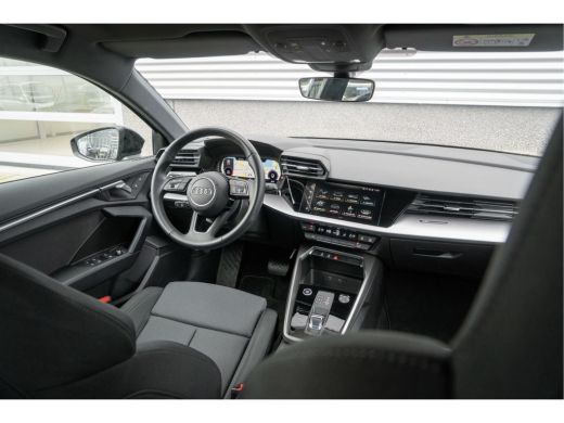 Audi A3 Sportback Sportback 30 TFSI Advanced edition | Achteruitrijcamera | Metaalkleur ActivLease financial lease