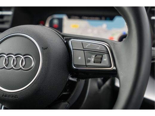 Audi A3 Sportback Sportback 30 TFSI Advanced edition | Achteruitrijcamera | Metaalkleur ActivLease financial lease