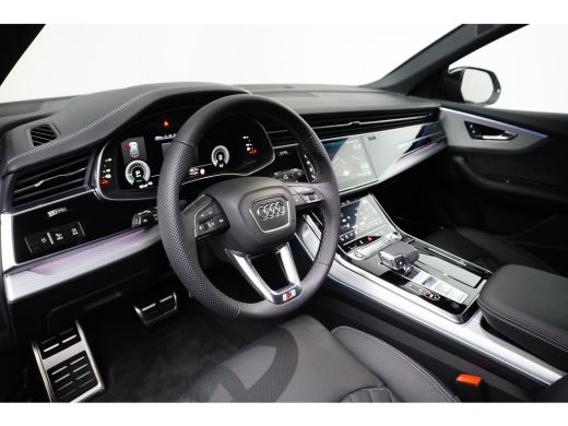 Audi Q8 60 TFSIe 490PK Quattro Pro Line S Competition | PANORAMADAK | TREKHAAK | LEDER ActivLease financial lease