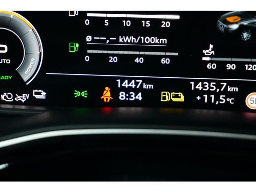Audi Q8 60 TFSIe 490PK Quattro Pro Line S Competition | PANORAMADAK | TREKHAAK | LEDER ActivLease financial lease