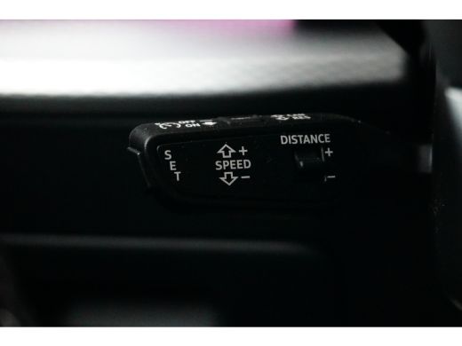 Audi Q8 60 TFSIe 490PK Quattro Pro Line S Competition | PANORAMADAK | TREKHAAK | LEDER ActivLease financial lease