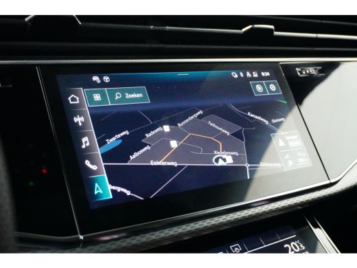 Audi Q8 60 TFSIe 490PK Quattro Pro Line S Competition | PANORAMADAK | TREKHAAK | LEDER ActivLease financial lease