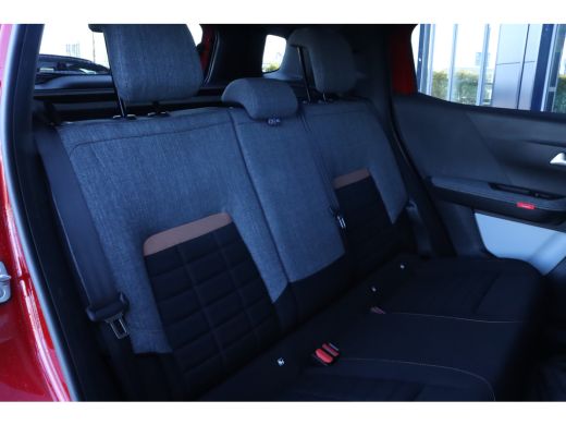 Citroën C3 Aircross 1.2 Turbo 100pk Plus | Cruise Control | Camera | Sensoren | Carplay ActivLease financial lease