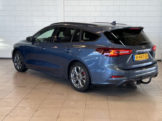 Ford FOCUS Wagon Ford 1.0 EcoBoost Hybrid ST Line Style | Full-LED koplampen | Lichtmetalen velgen 17" | Navigatie... ActivLease financial lease