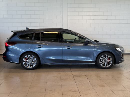Ford FOCUS Wagon Ford 1.0 EcoBoost Hybrid ST Line Style | Full-LED koplampen | Lichtmetalen velgen 17" | Navigatie... ActivLease financial lease