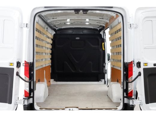 Ford Transit 2.0 TDCI 130pk L3H2 Trend Airco/Camera 08-2023 ActivLease financial lease