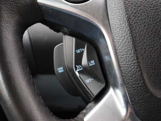 Ford Transit Custom 2.0 TDCI L2H1 TREND + 2250 KG TREKHAAK | CAMERA | CRUISE | AIRCO ActivLease financial lease