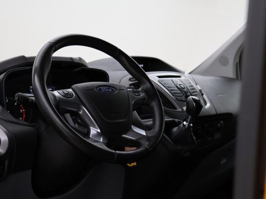 Ford Transit Custom 2.0 TDCI L2H1 TREND + 2250 KG TREKHAAK | CAMERA | CRUISE | AIRCO ActivLease financial lease