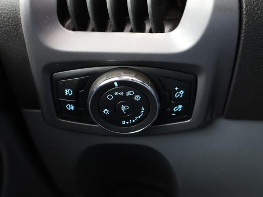 Ford Transit Custom 2.0 TDCI L2H1 TREND + 2250 KG TREKHAAK | CAMERA | CRUISE | AIRCO ActivLease financial lease
