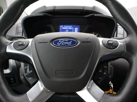 Ford Transit Custom 2.2 TDCI L2H1 DUBBEL CABINE + LEDER | STOELVERWARMING | TREKHAAK 2800 KG | CAMERA ActivLease financial lease