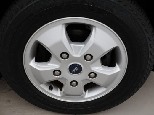 Ford Transit Custom 2.2 TDCI L2H1 DUBBEL CABINE + LEDER | STOELVERWARMING | TREKHAAK 2800 KG | CAMERA ActivLease financial lease