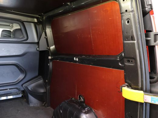 Ford Transit Custom 2.2 TDCI L2H1 DUBBEL CABINE + LEDER | STOELVERWARMING | TREKHAAK 2800 KG | CAMERA ActivLease financial lease