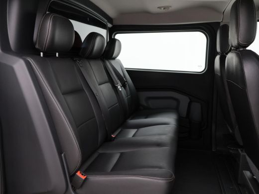 Ford Transit Custom 2.2 TDCI L2H1 DUBBEL CABINE + LEDER | STOELVERWARMING | TREKHAAK 2800 KG | CAMERA ActivLease financial lease