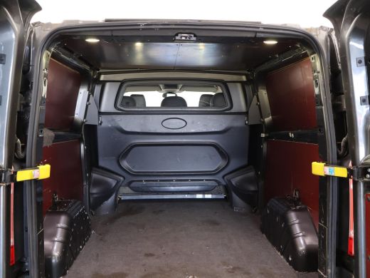 Ford Transit Custom 2.2 TDCI L2H1 DUBBEL CABINE + LEDER | STOELVERWARMING | TREKHAAK 2800 KG | CAMERA ActivLease financial lease