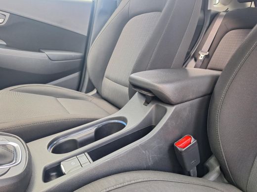 Hyundai KONA 1.6 GDI HEV Fashion | Rijklaarprijs! | Facelift | Camera | 18'" LM velgen | Climate Control | HUD... ActivLease financial lease