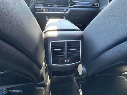 Kia Sportage 1.6 T PHEV AWD GT-PlusLine , Panorama-dak , Dodehoek detectie , Parkeer assistent , Electr achter... ActivLease financial lease