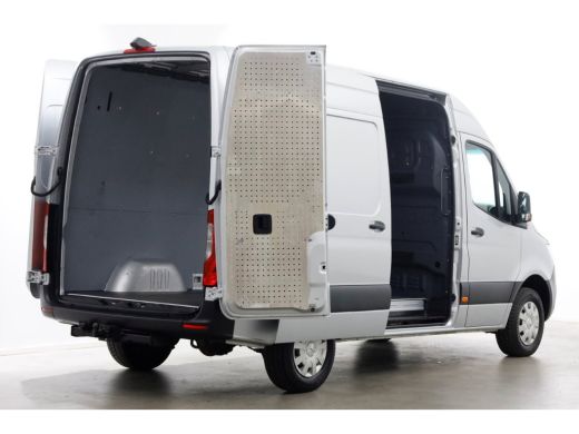 Mercedes Sprinter 314 CDI 143pk E6 RWD 7G Automaat L2H2 Airco/Camera/Trekhaak 3500kg 05-2019 ActivLease financial lease