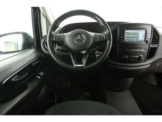 Mercedes Vito 114 CDI Automaat Airco Camera Cruise Carplay 18''LMV Navigatie Stoelverwarming Trekhaak ActivLease financial lease