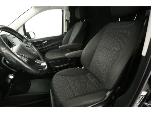 Mercedes Vito 114 CDI Automaat Airco Camera Cruise Carplay 18''LMV Navigatie Stoelverwarming Trekhaak ActivLease financial lease