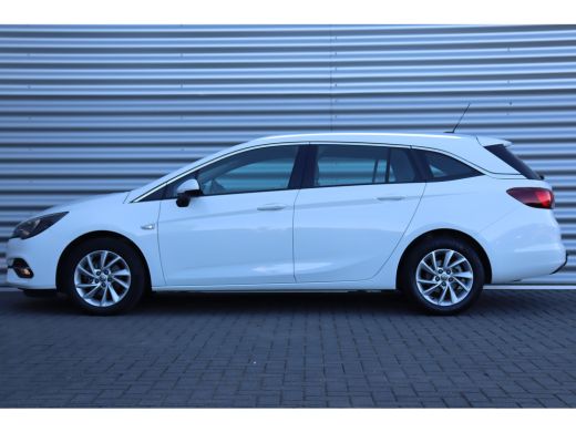 Opel Astra Sports Tourer 1.2 TURBO 130PK BUSINESS ELEGANCE / NAVI / LEDER / CLIMA / AGR / PDC / 16" LMV / CA... ActivLease financial lease
