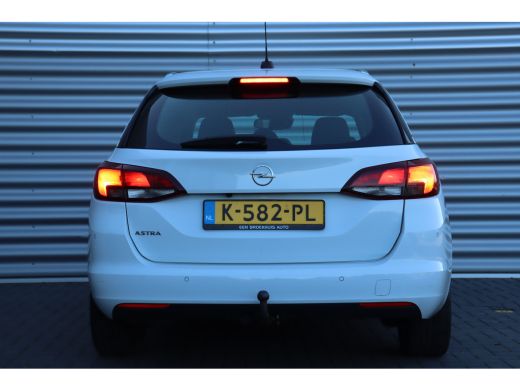 Opel Astra Sports Tourer 1.2 TURBO 130PK BUSINESS ELEGANCE / NAVI / LEDER / CLIMA / AGR / PDC / 16" LMV / CA... ActivLease financial lease