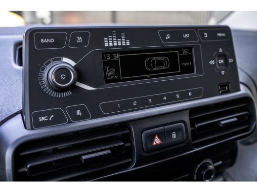Opel Combo 1.5D L1H1 | Cruise | PDC Achter | Retro Multimedia Design | Airco | Euro 6 ActivLease financial lease