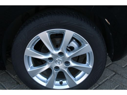 Opel Corsa 1.2 Edition | DAB ontvanger | Lichtmetalen velgen 16" | Parkeersensor achter ActivLease financial lease